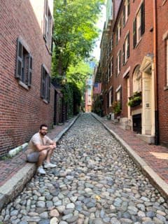 Boston Uncovered: A Travel Guide to History, Culture and Modern Charm curated by Stuart Sokoloff