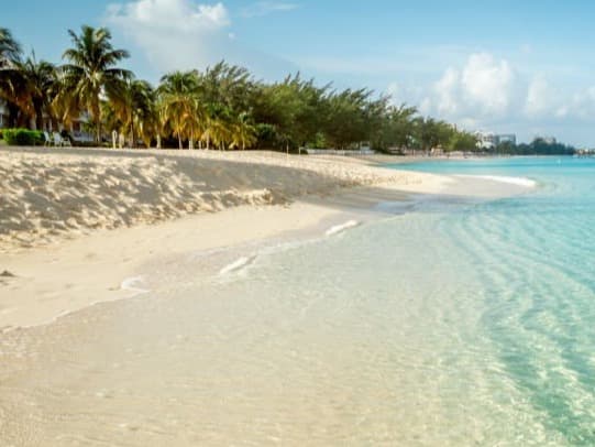 Spectacular Seven Mile Beach of Grand Cayman