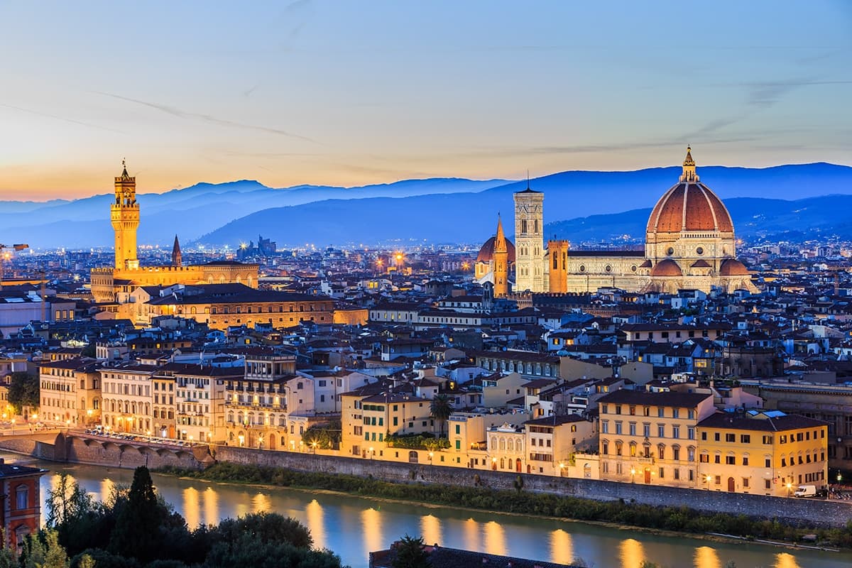 Florence night view lighting