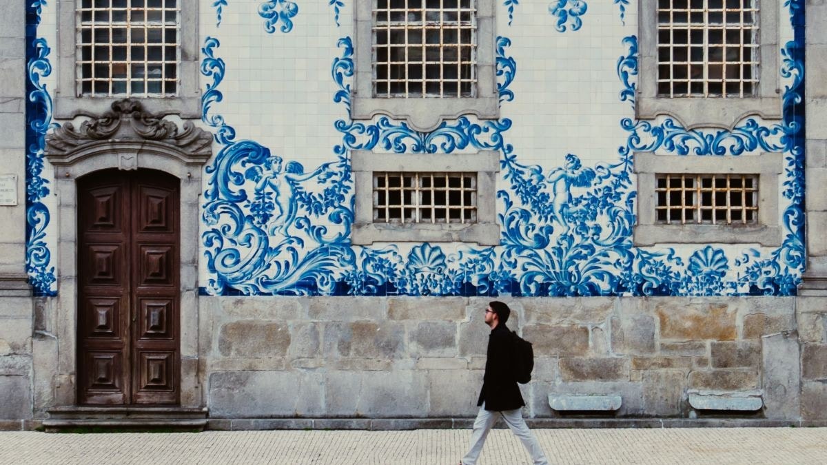 Large building with blue patterned tile